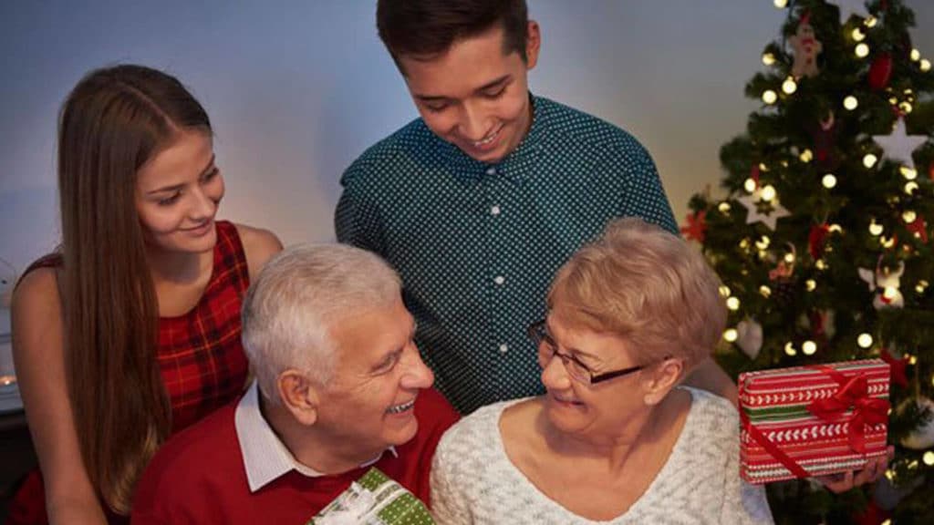 Celebrating the Season When a Loved One has Dementia