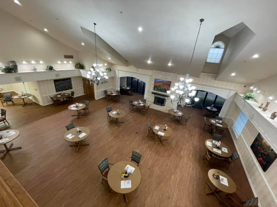appletree court dining