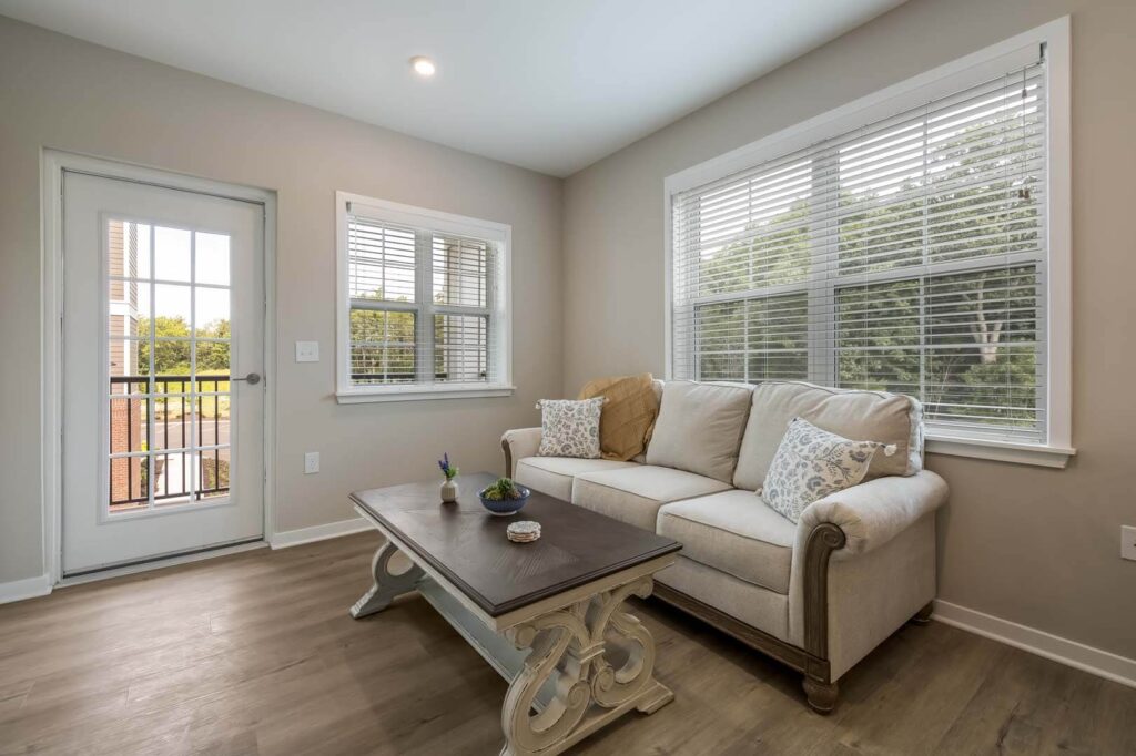 Smyrna retirement living sitting area in model apartment