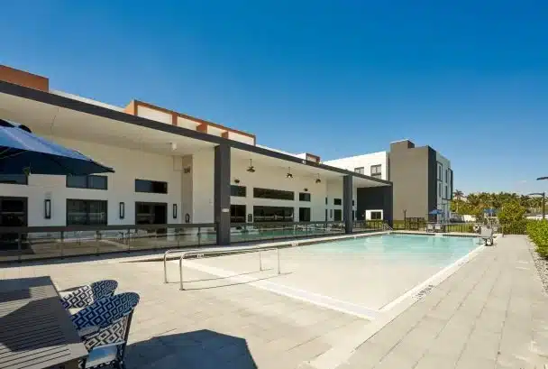 oasis pool beach like entrance