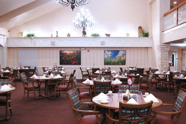 appletree court dining room
