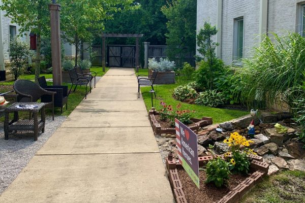 Courtyard at the Gardens of Germantown
