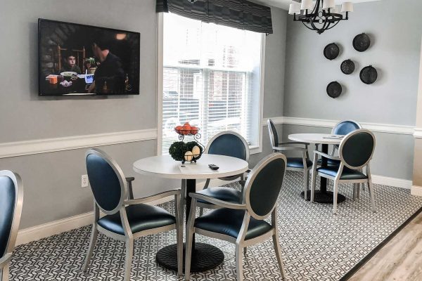 Bistro lounge with tables