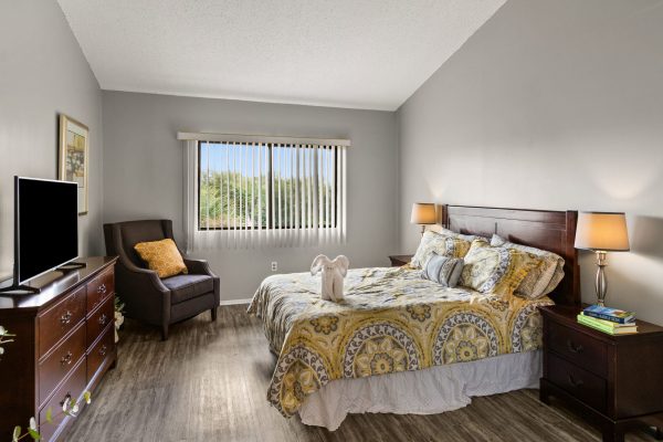 Model-Unit-Bedroom-1