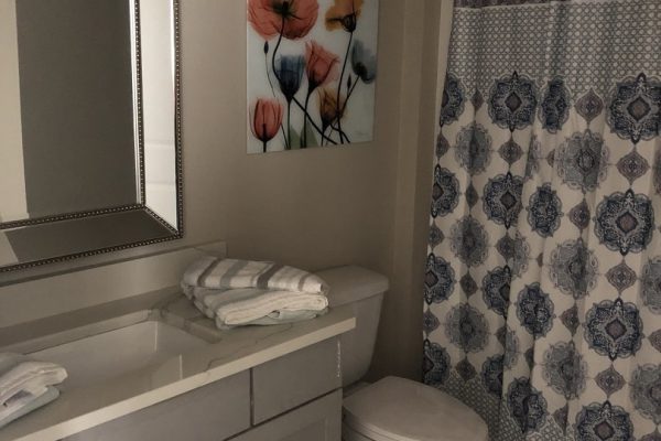 Fully-equipped Bathroom