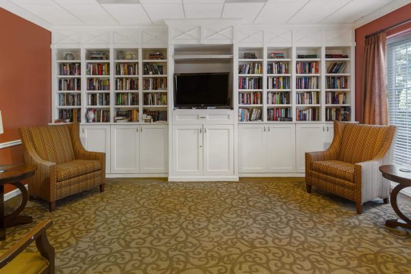 Library with books and seats