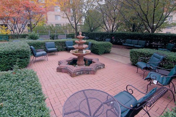 Courtyard at Vitality Living Arlington