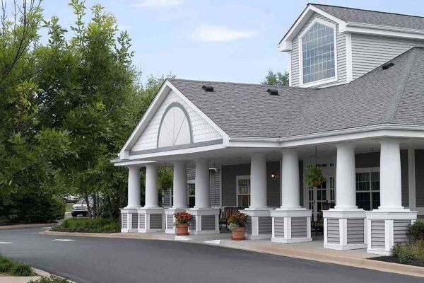 Vitality Living Elizabethtown Entrance